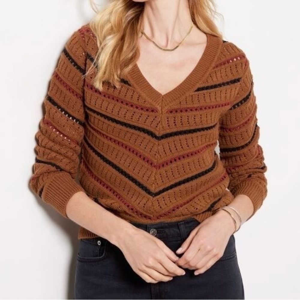 Evereve Brown V-Neck Sweater